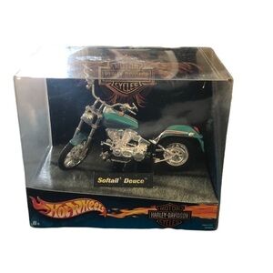 Hot Wheels Harley/Davidson Softail Deuce Die Cast Motorcycle Collectors 2001